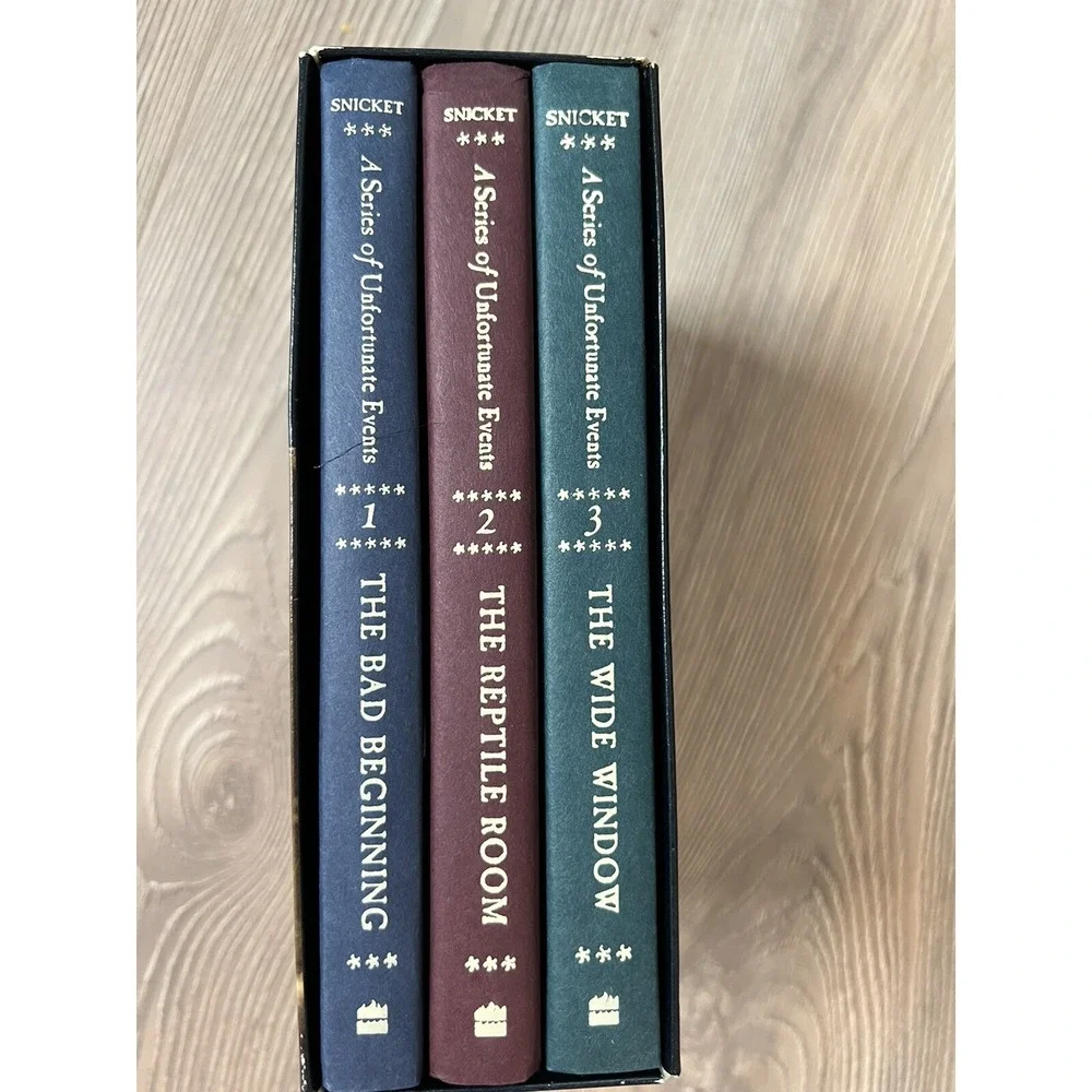 Lemony Snicket's Movie Book Series 1 To 3 /w Collectible Sticker Set‎ Snickets